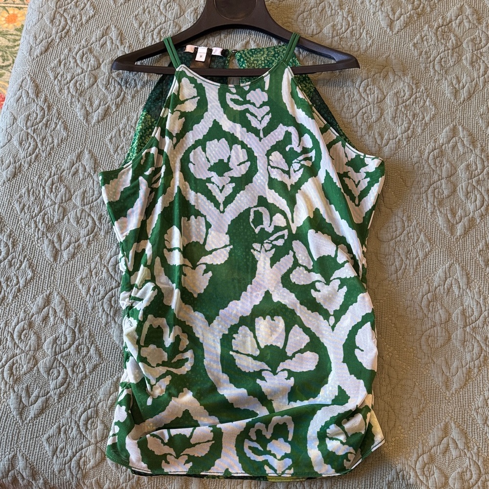 White House Black Market Green/White Patterned Blouse reversible 2 tanks in 1